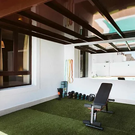 Lyra, Piscina Climatizada * פלאיה בלנקה