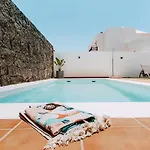 Villa Lyra, Piscina Climatizada *