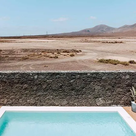 Lyra Piscina Climatizada *